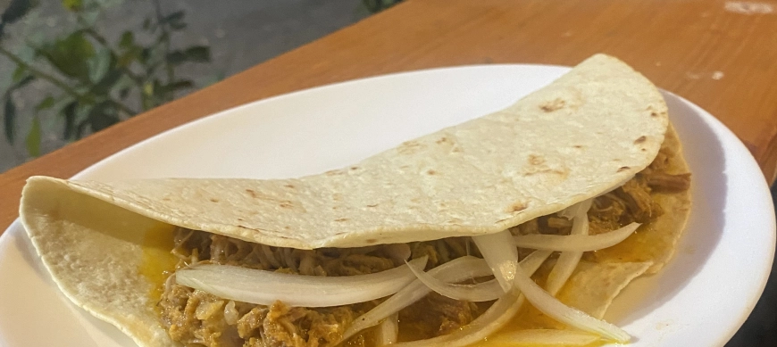 “COOKIDOO POR EL MUNDO: COCHINITA PIBIL”