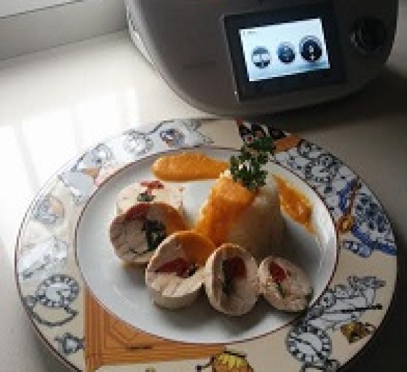 PECHUGAS RELLENAS Y ARROZ BLANCO CON SALSA DE MANZANA®